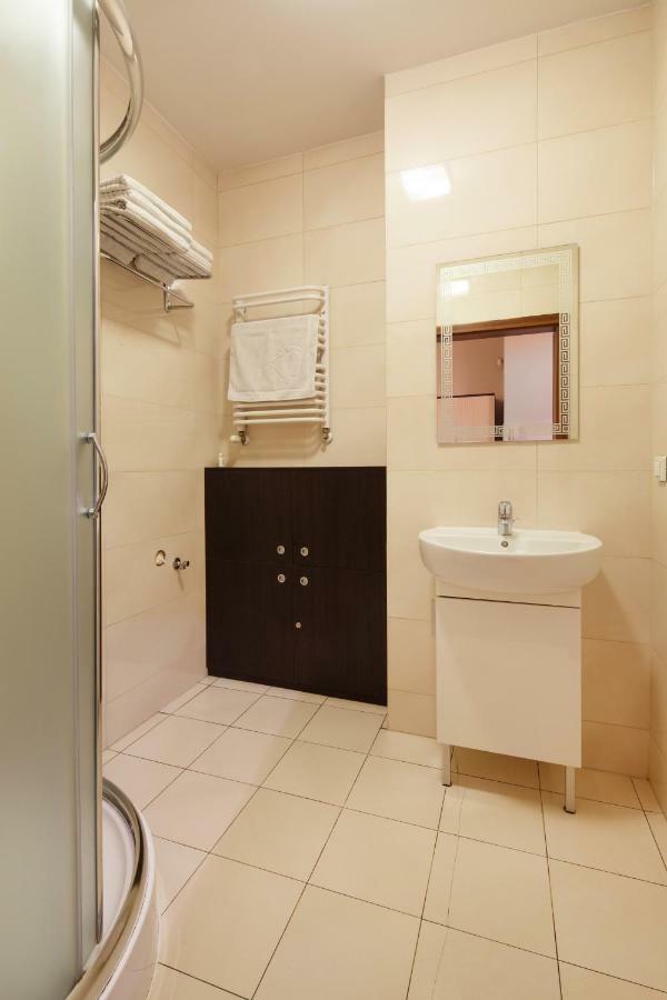 Apart-Lux Aparthotel Bytom Kültér fotó