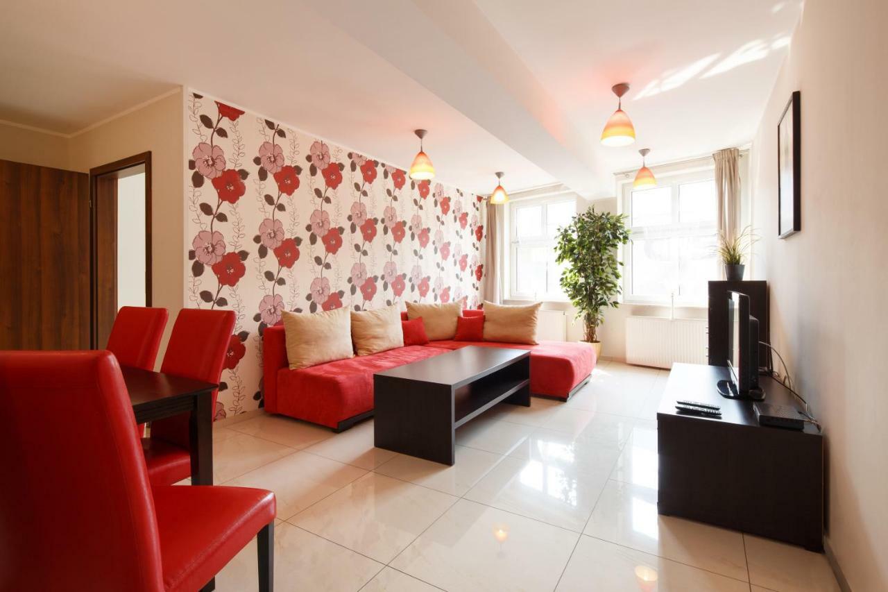 Apart-Lux Aparthotel Bytom Kültér fotó