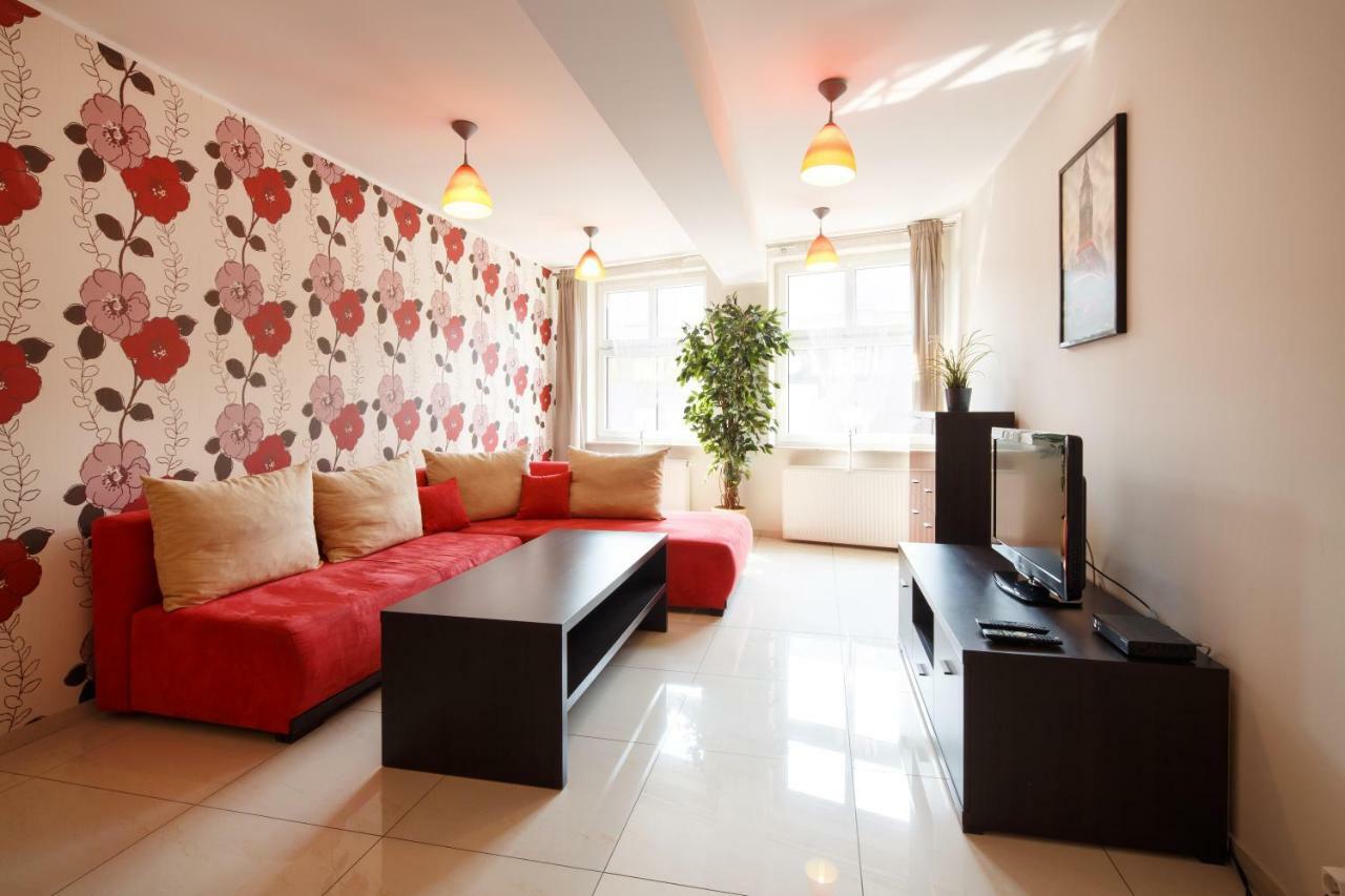 Apart-Lux Aparthotel Bytom Kültér fotó