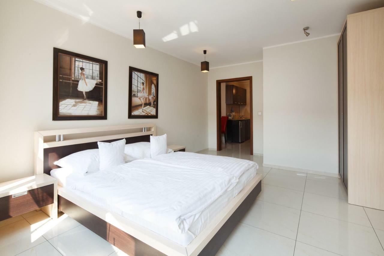 Apart-Lux Aparthotel Bytom Kültér fotó